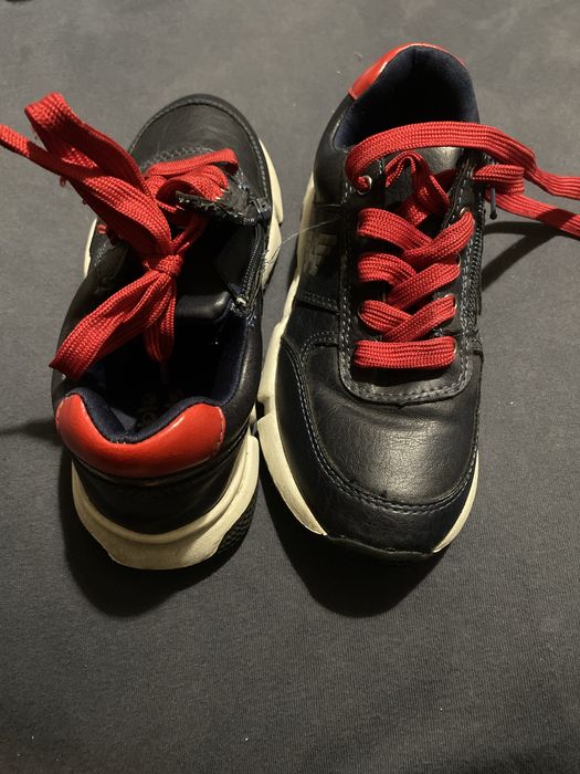 Детски маратонки номер 30