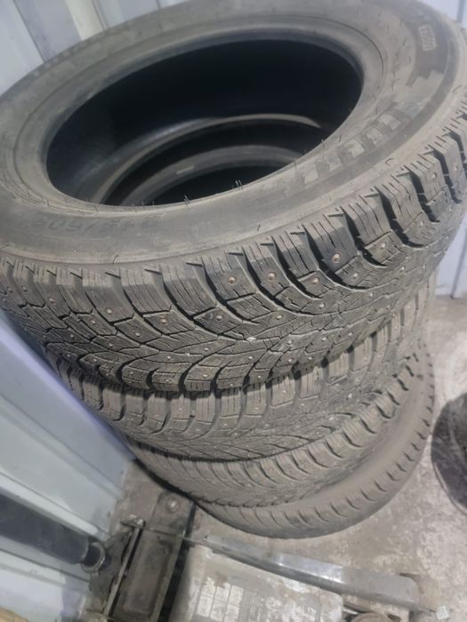 Шины  зимные . 2024 год   206/60. 16