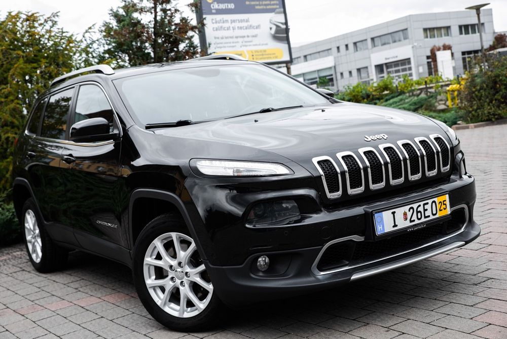 Jeep    cherokee