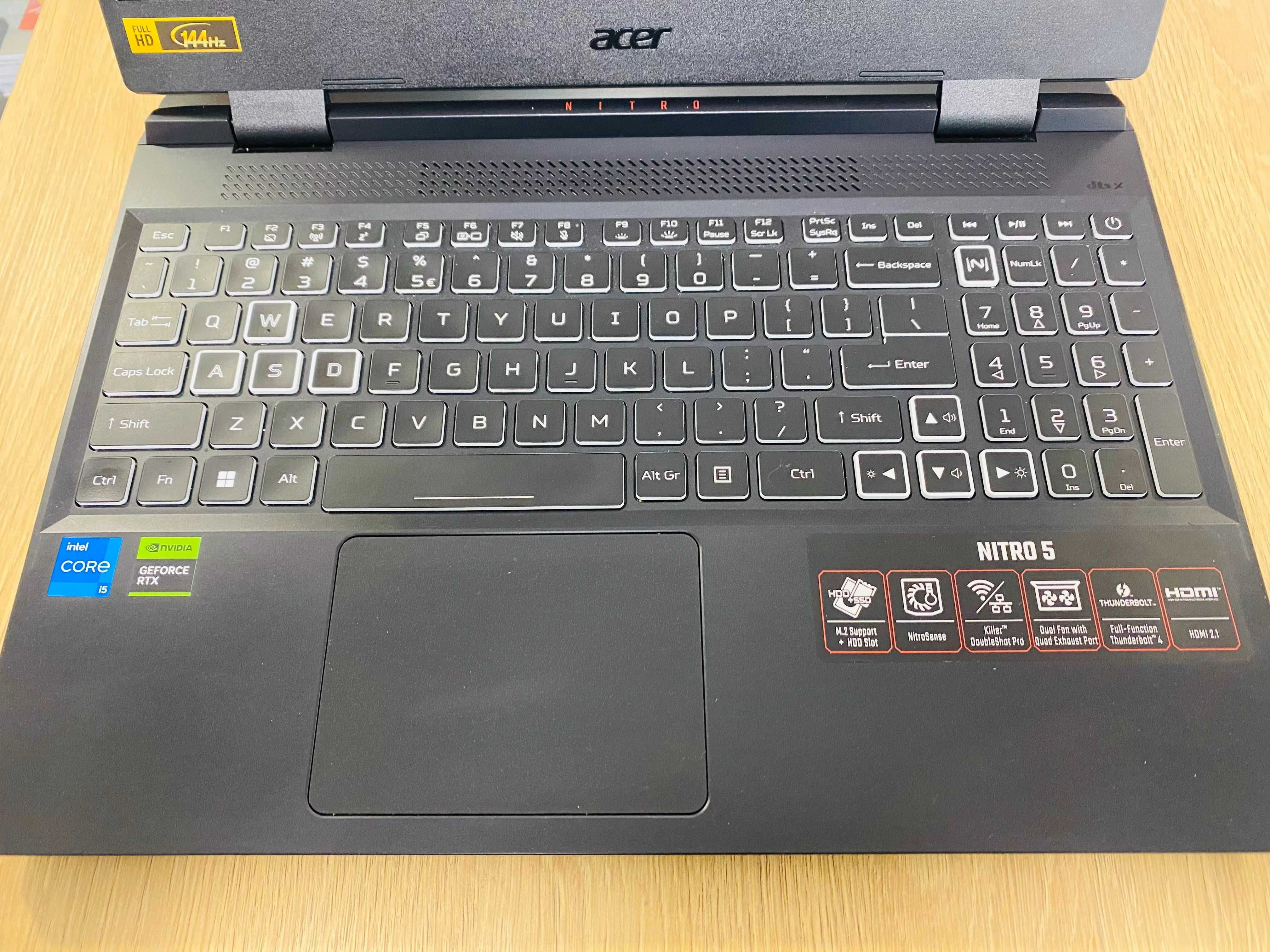 НОВ ! Acer Nitro 5 N22C1 15.6" Intel® Core™ i5, RAM 16GB, SSD 512GB