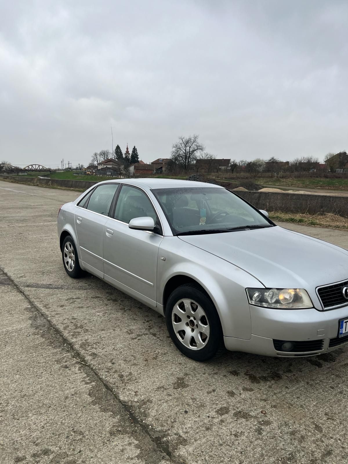 de vanzare  audi a4