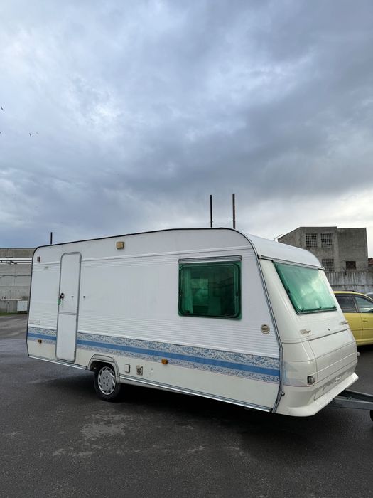 Каравана Адриа със спалня