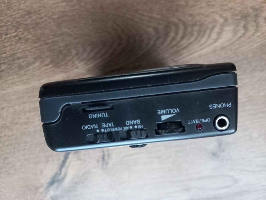 Walkman cu radio  Panasonic si Aiwa