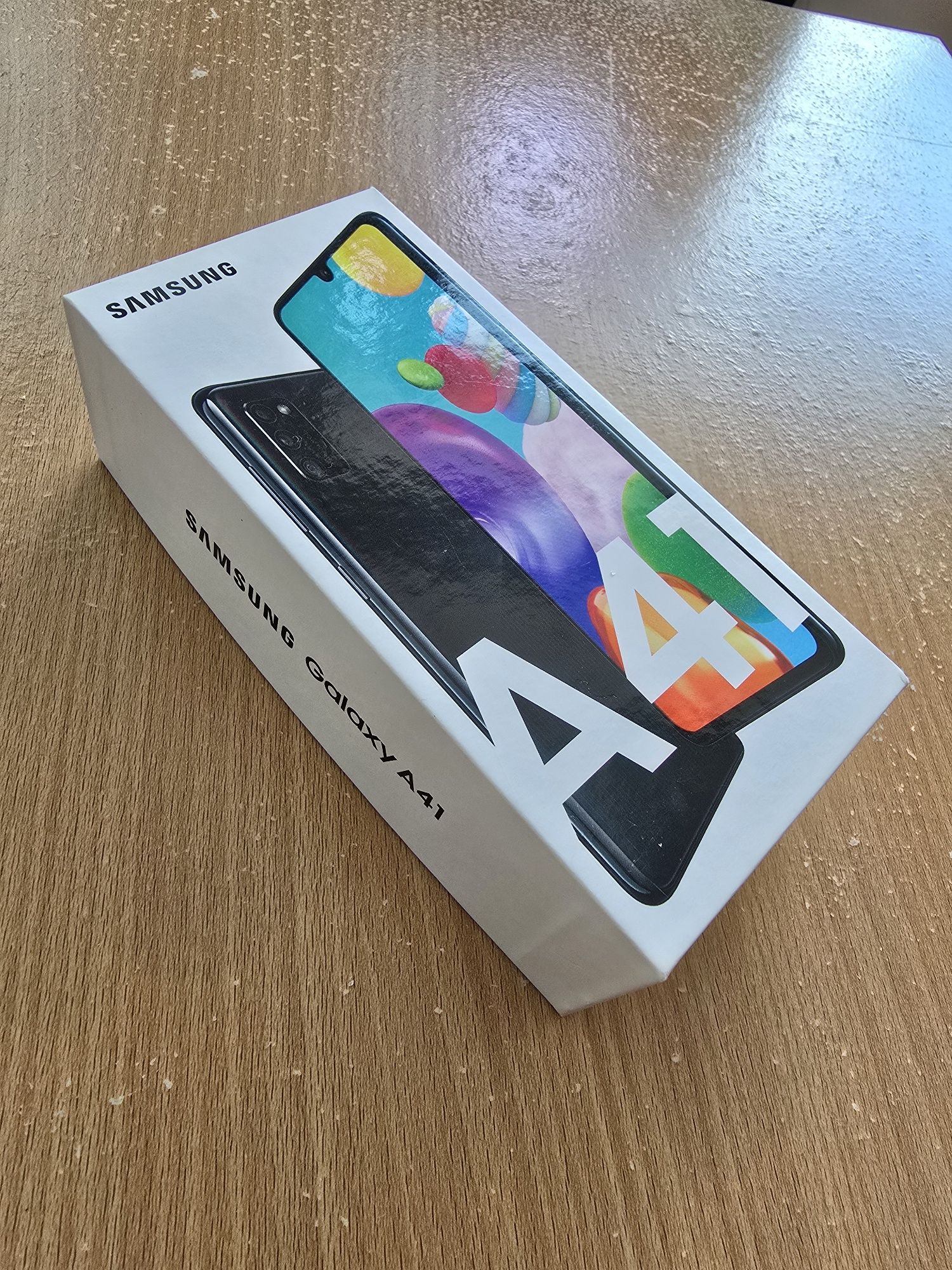Samsung A41 Смартфон + кейс