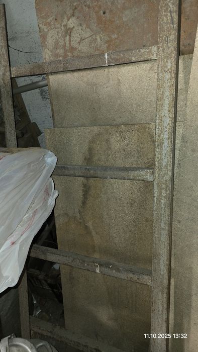 Лестница металлическая