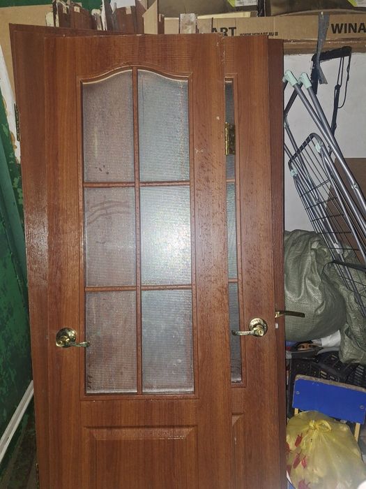 Продам двери 6шт