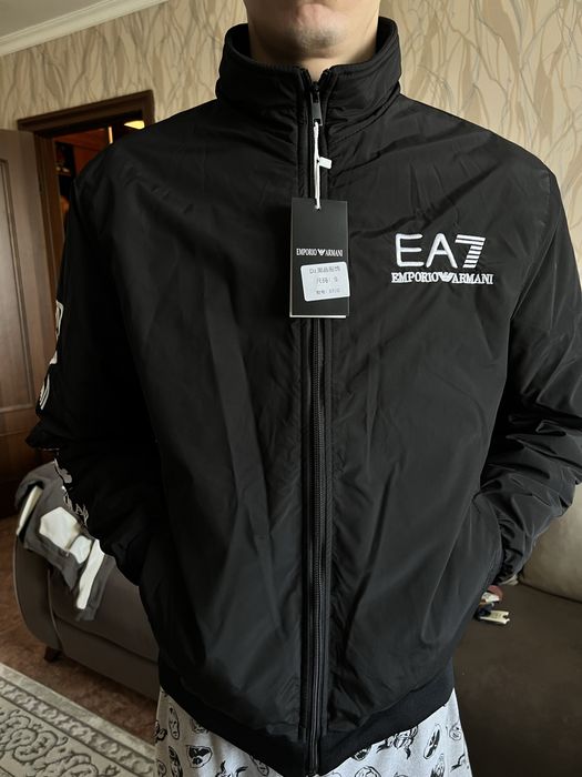 Продам мужскую куртку