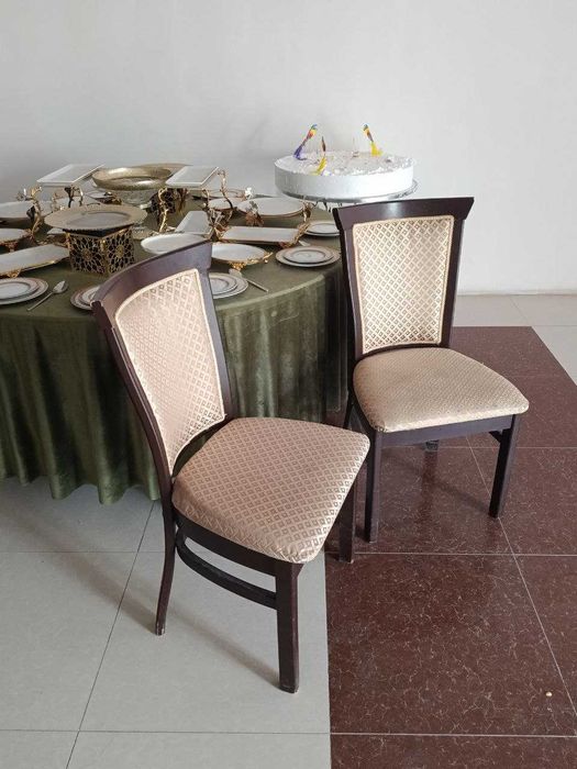 стулья из туйханы 400 - 500 шт продаётся, в розницу или оптом