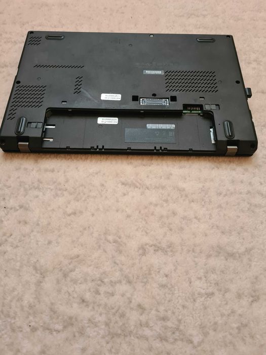 Laptop Lenovo x240 Procesor I3,ram DDR3-4gb,Harddisk-500gb