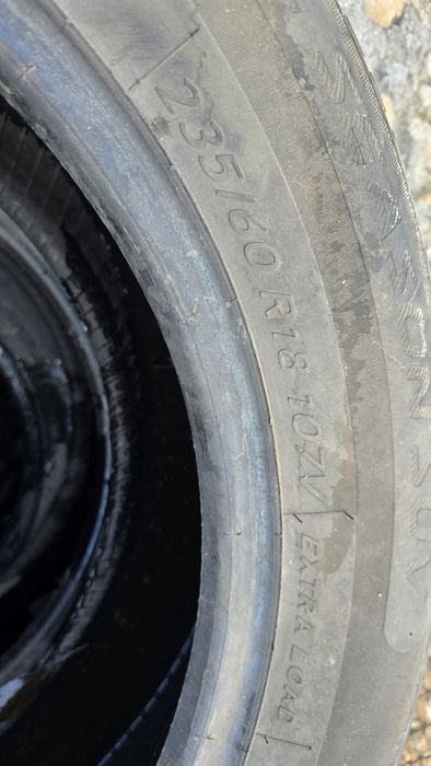 Гуми 235 / 60 R18