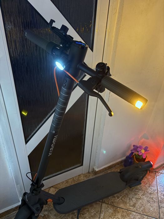Scooter electric Xiaomi Elite (3Luni vechime Ca noua)