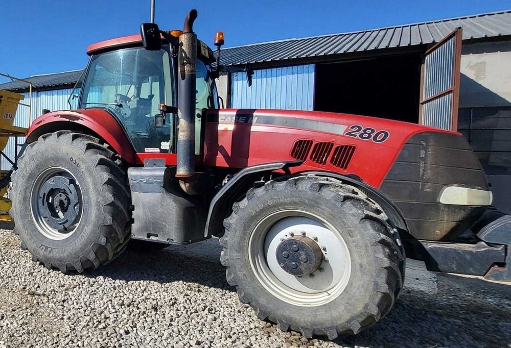 Vand tractor CASE MAGNUM 280 TIER III