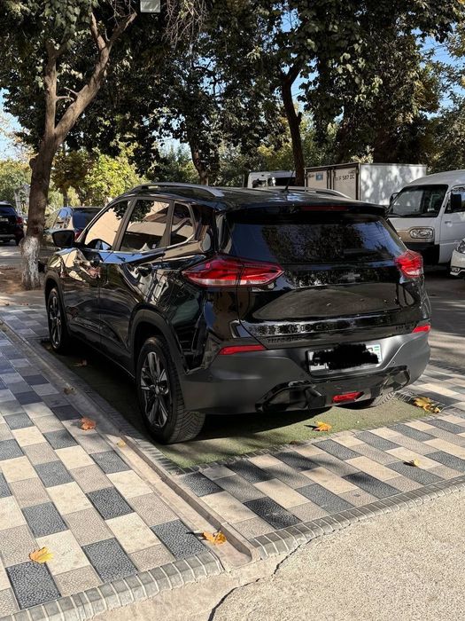 Tracker Premier Plus 2024 y. Srochno Sotiladi.  Top Toza. Propan.