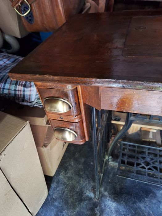 Masina de cusut Lada Tip.Singer