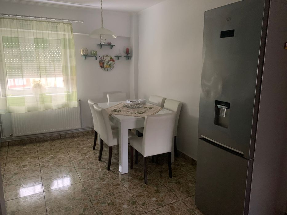 Apartament de vanzare 3 camere
