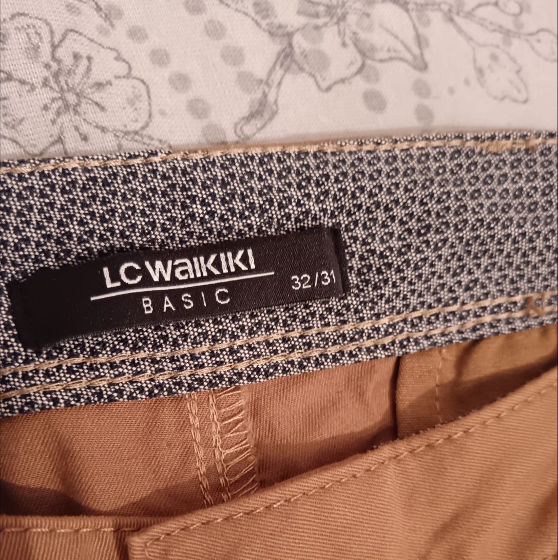 Vand blugi barbati bej LC Waikiki(18-30 ani)-marimea 31-32