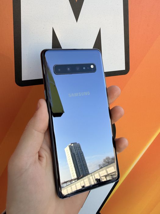 Продам Samsung S10 5g Indrive