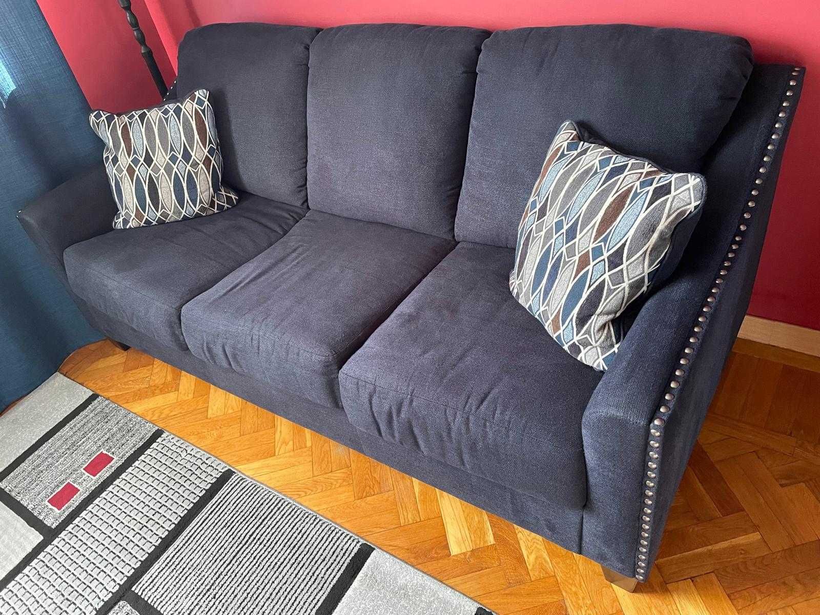 Canapea bleumarin Mobexpert