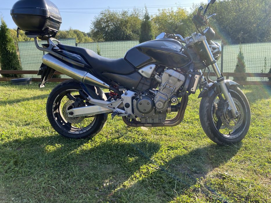 Honda Hornet 900 schimb cu masina sau quad