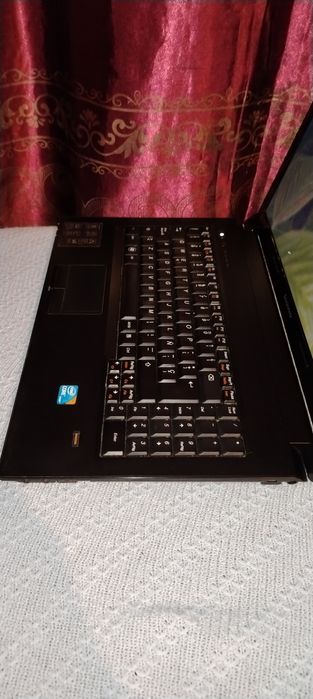 Lenovo i3 B560 SSD cel mai mic preț