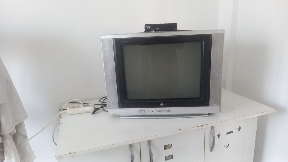 Телевизор жақсы жұмыс жасап тұр