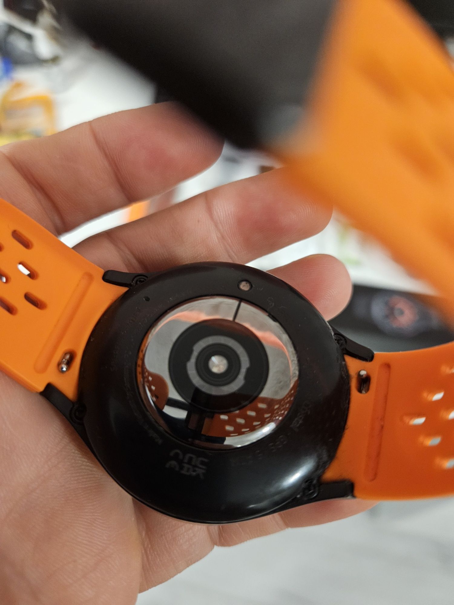 Samsung Galaxy watch 5 pro + accessories . Подарък верижки!