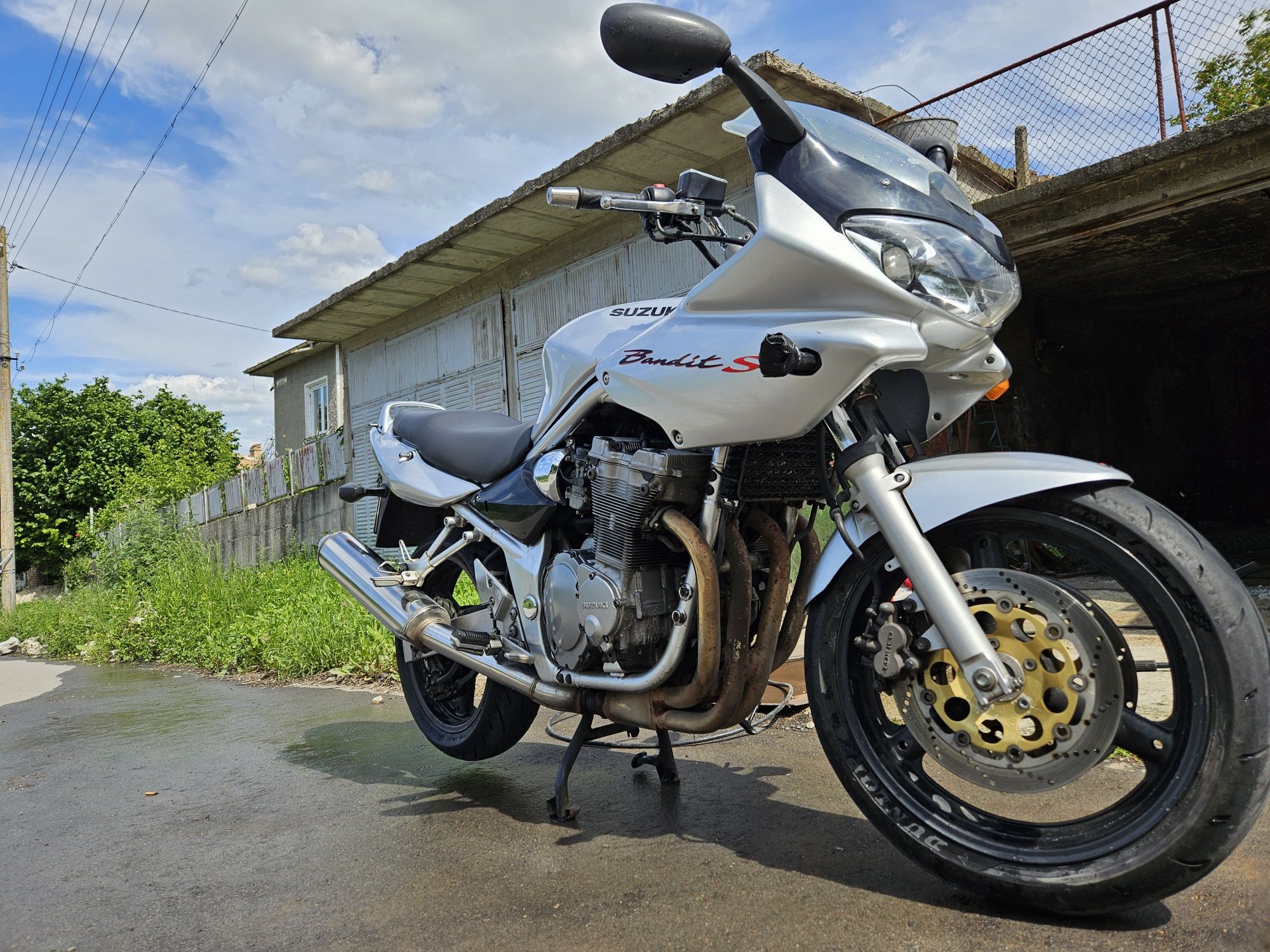 Suzuki GSF600S bandit