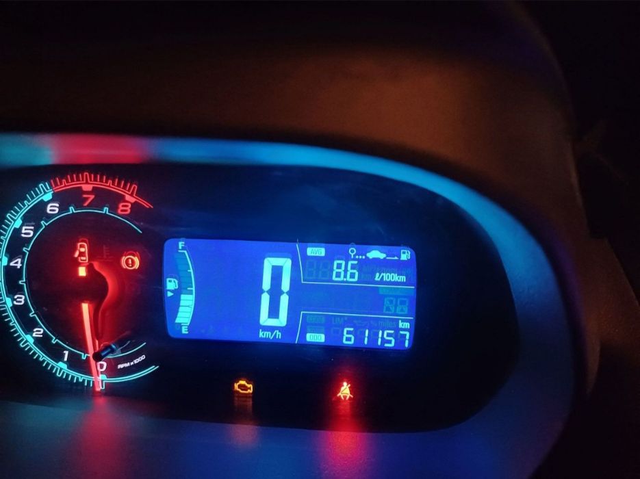 Кобальт 3позиция сотилади