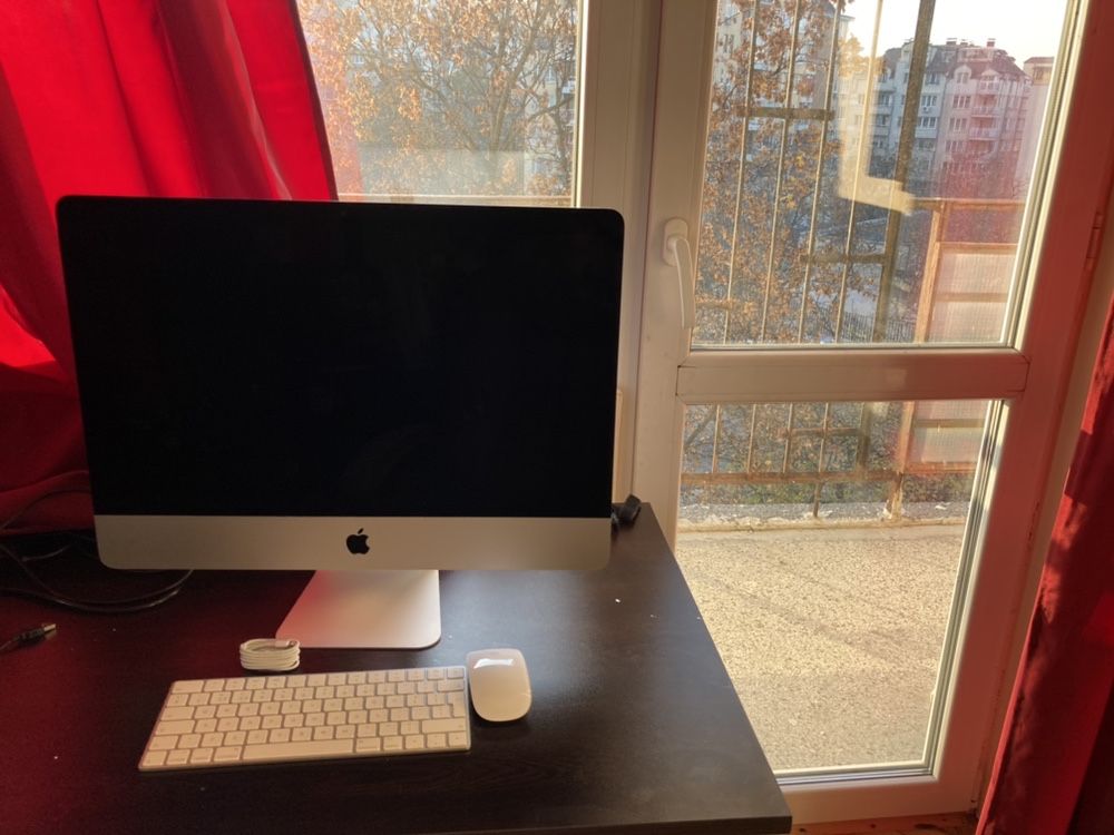  iMac 21.5 2019 4K | i5 6 Core 3Ghz| 32GB RAM | 555X 2GB| 512 gb SSD