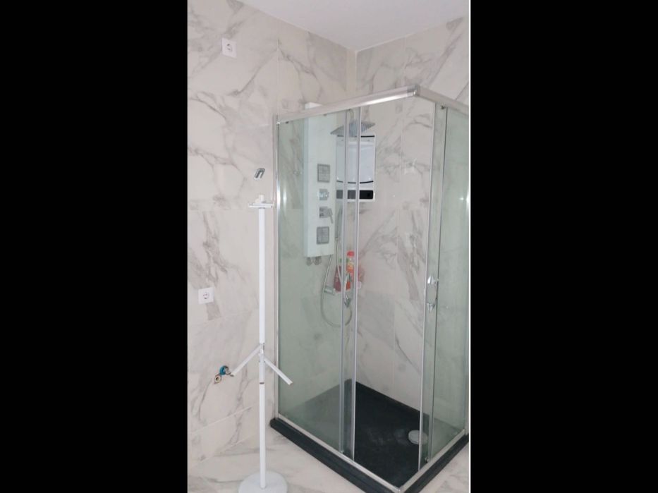 Duplex în vilă piața Victoriei 2+3+terasa intrări separate