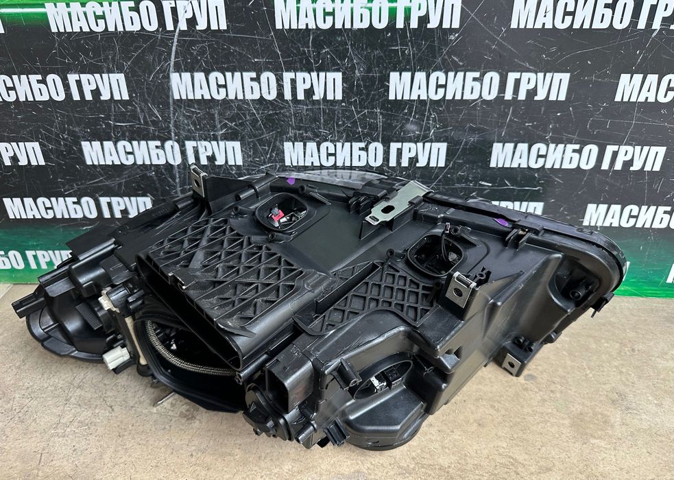 Фар far десен фарове за Бмв Ф10 Ф11 Bmw 5 F10 F11 LCI