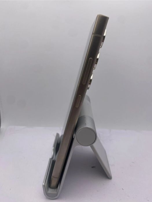 Samsung s24 Ultra Titanium Gray