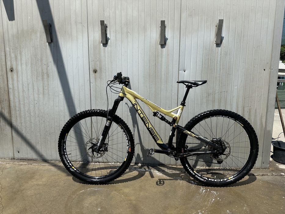 Intense spider 29“ carbon велосипед / колело