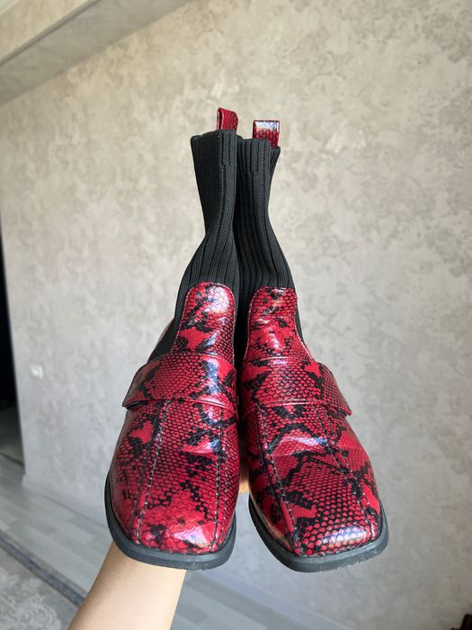 ayollar uchun demisezonniy oyoq kiyimlar