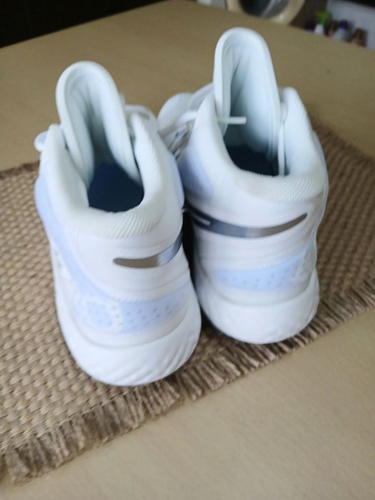 Nike KD Trey 5 VIII