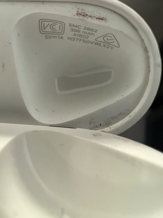 Carcasa True Wireless Apple AirPods