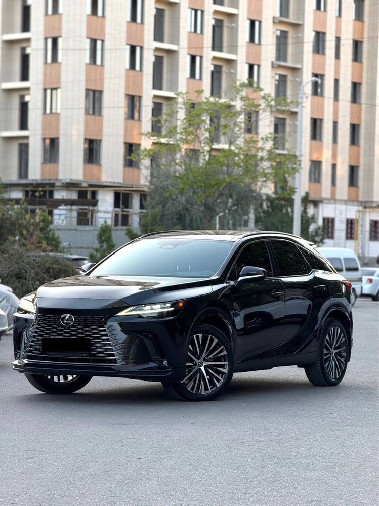 Lexus RX350 h (AWD) возможно приобрести в рассрочку