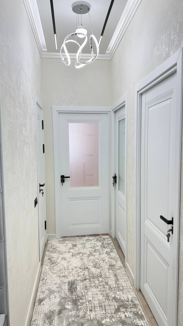 Срочно! Юнусабад 4кв Новостройка Шохсарой 2/2/10 евро 68.500