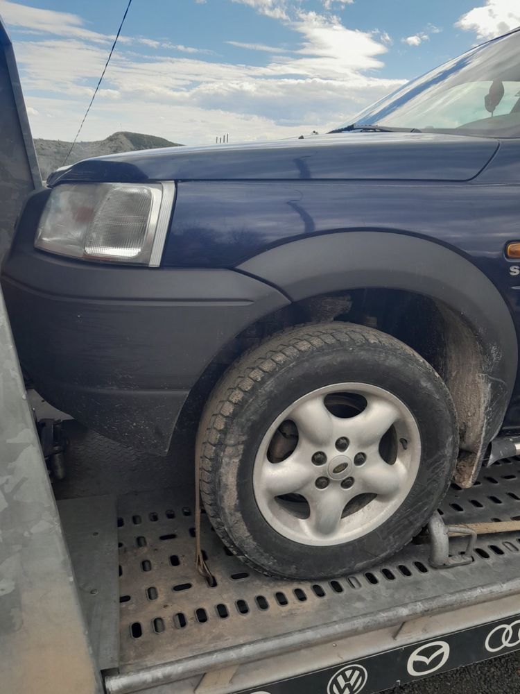 Land Rover Freelander 2.0 TD4 *АВТОМАТИК* - 2 бр. НА ЧАСТИ!