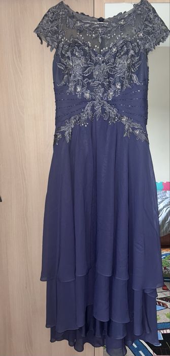 Официална дълга рокля,размер М/Л