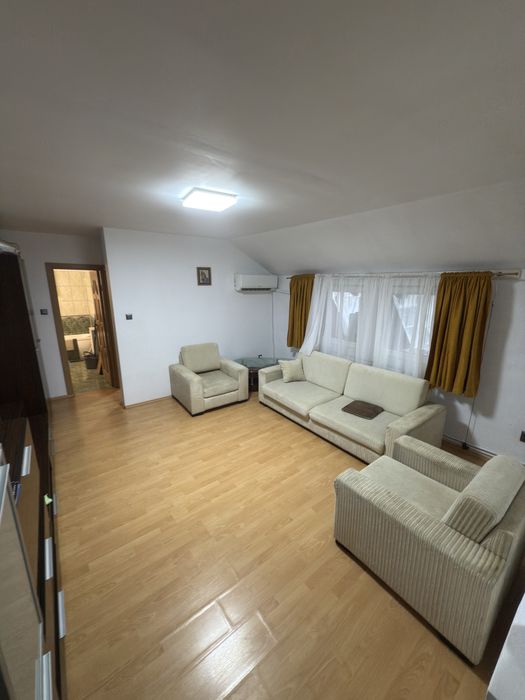Apartament de inchiriat