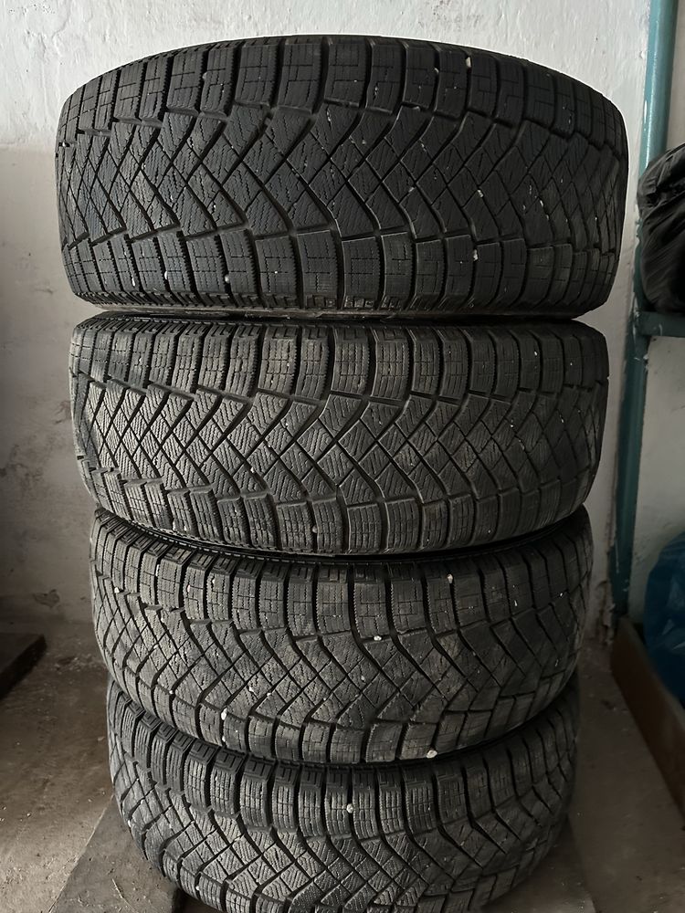 Зимние шины Pirelli 2024, 225/55/17
