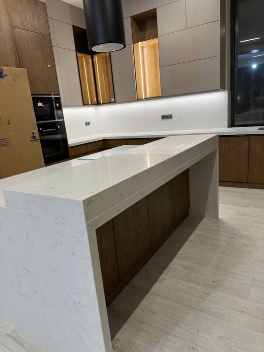 Столешницы, фартуки, острова из камня на заказ