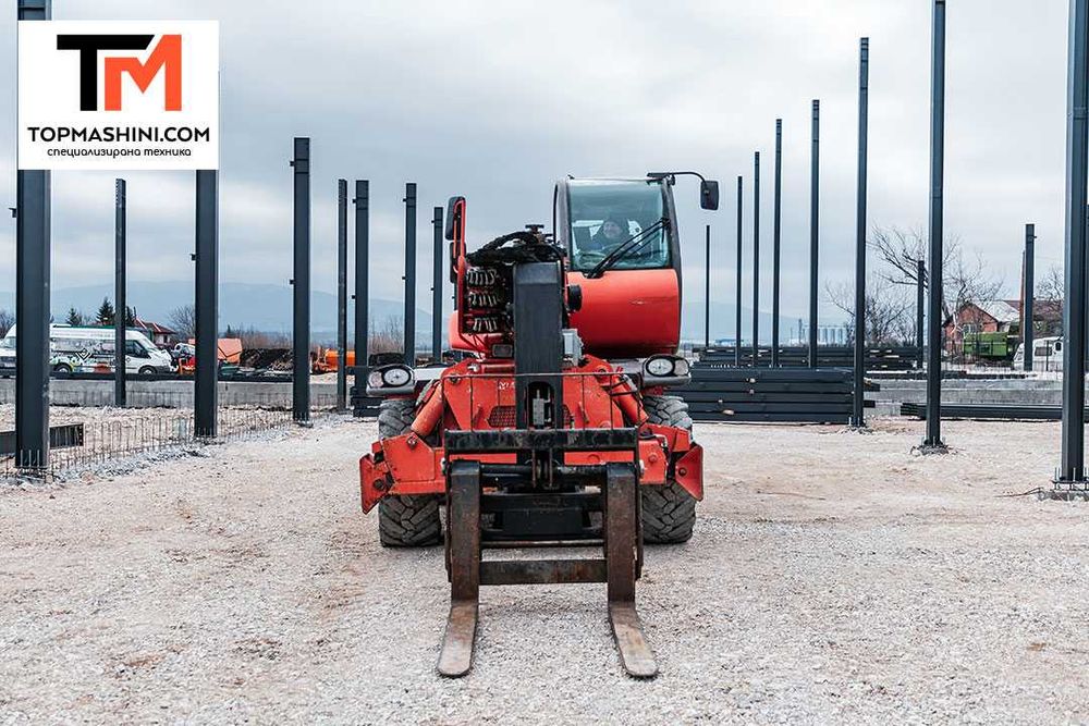 Ротационен телескопичен товарач Manitou MRT 2150 Privilege
