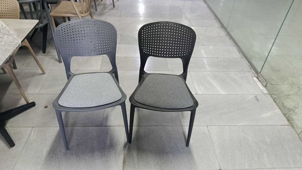 Большой ассортимент стульев с завода по доступным ценам.