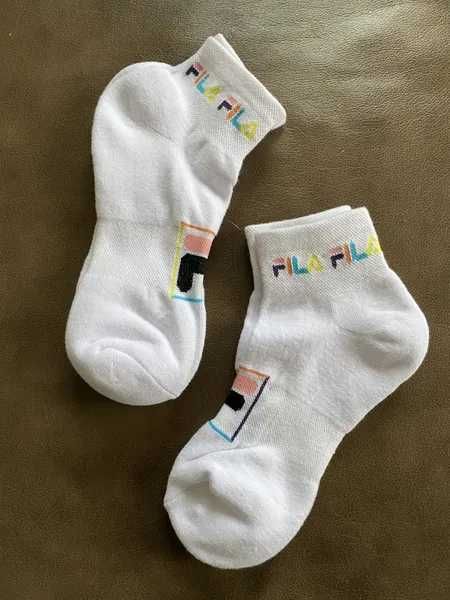 Нови FILA- къси чорапи (бели с цветно лого FILA )