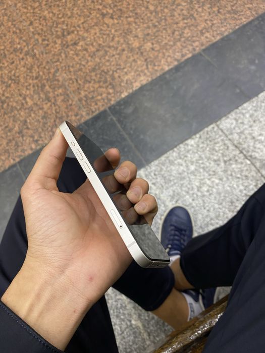 Iphone 13  ideal