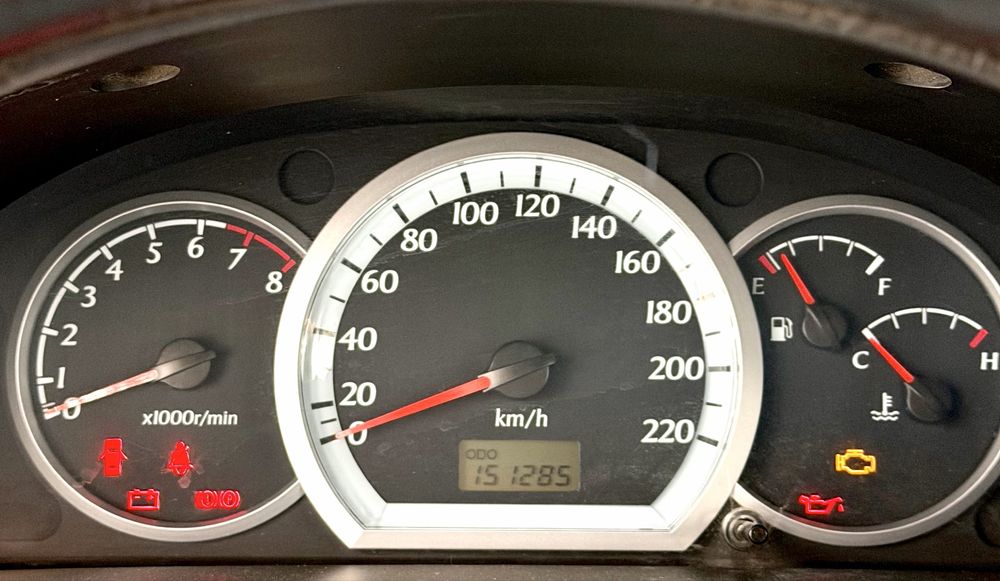 Lacetti 2-позиция. 1 qól haydalgan. Probegi Halol.