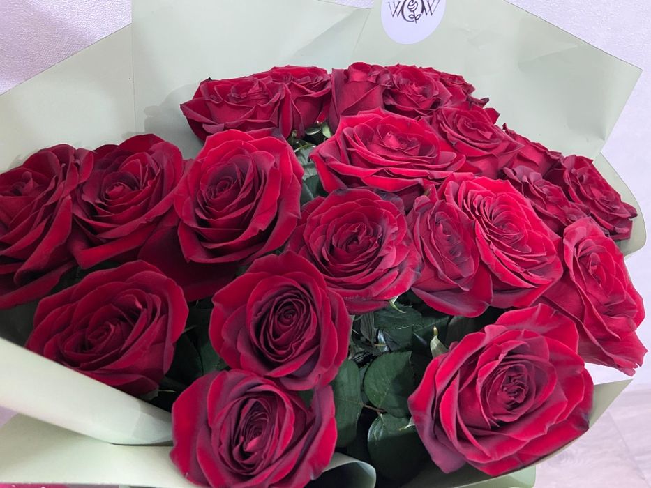 Красные розы 21 штук