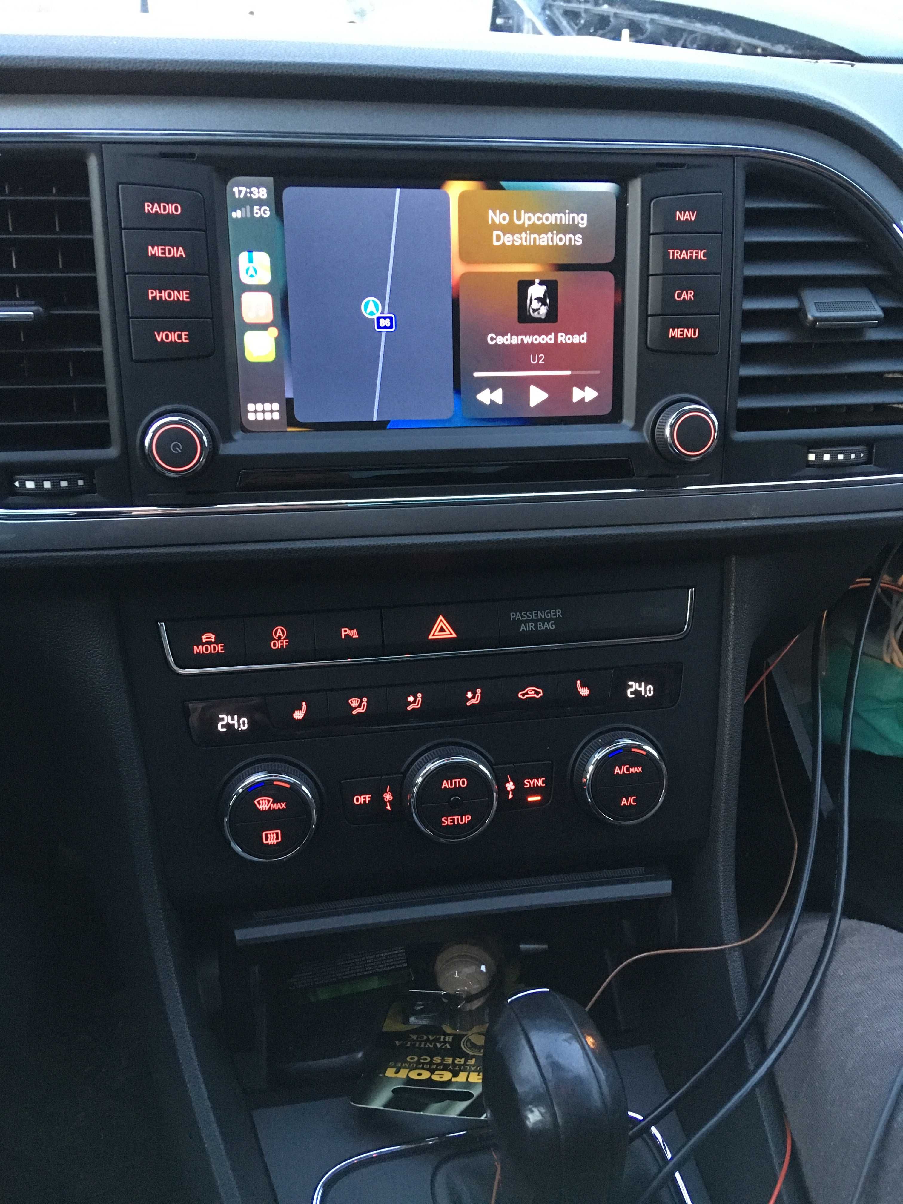 Активиране на CarPlay Android Auto SEAT Skoda VOLKSWAGEN Audi ViM